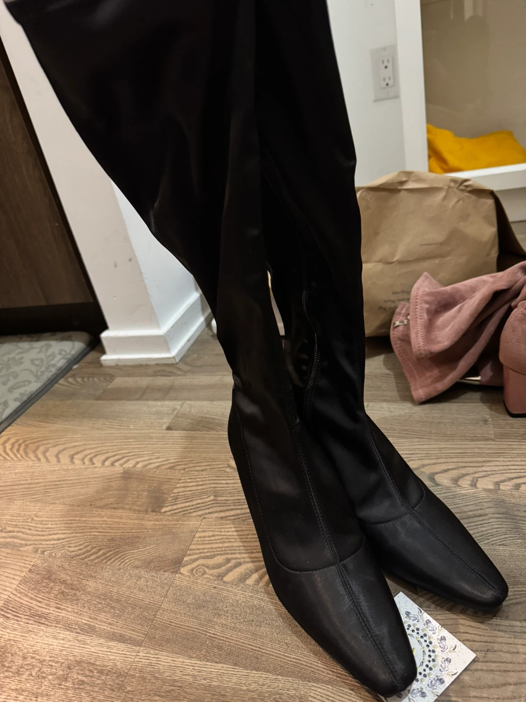 Designer’s Black Satin Knee High Boots - photo 4