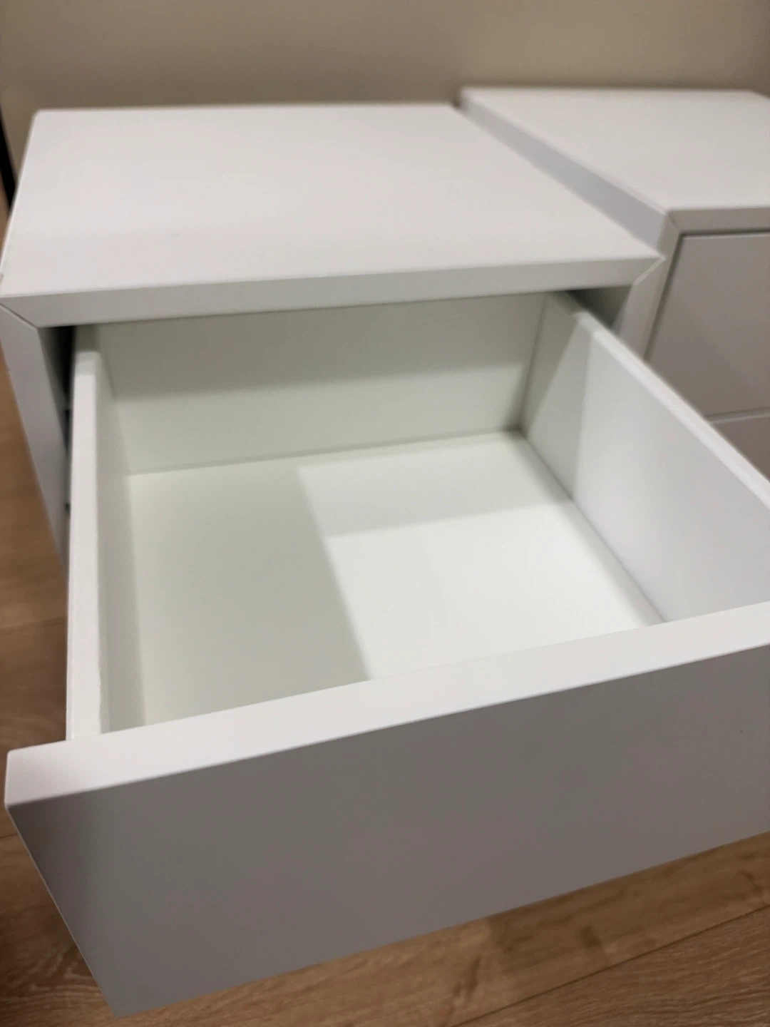 IKEA Malm White Bedside Tables - photo 2