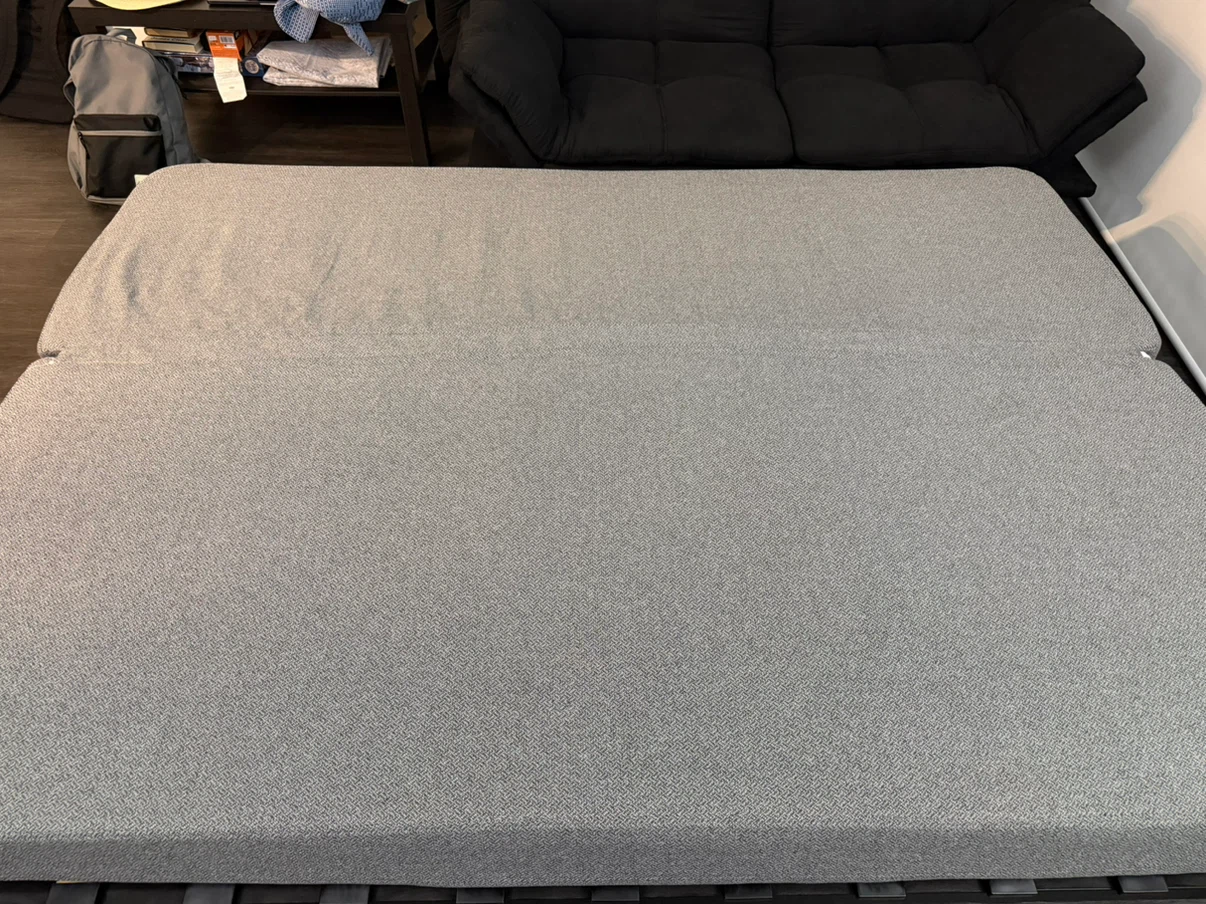 Sleeper sofa with cover - photo 2