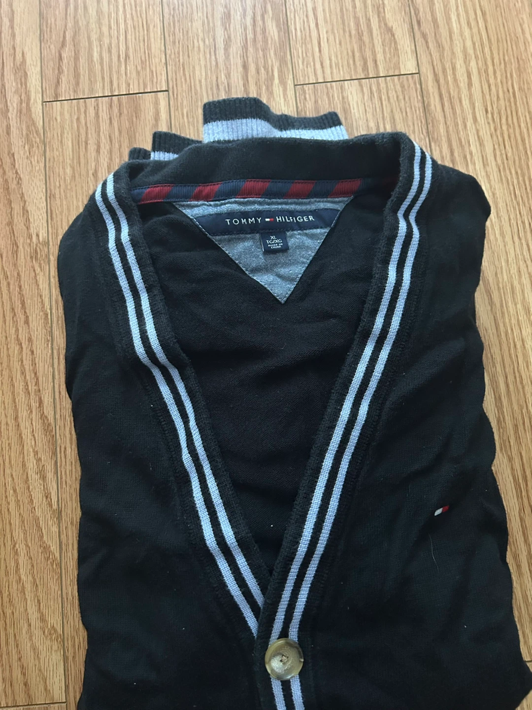 Tommy Hilfiger Black V-Neck Cardigan Size XL