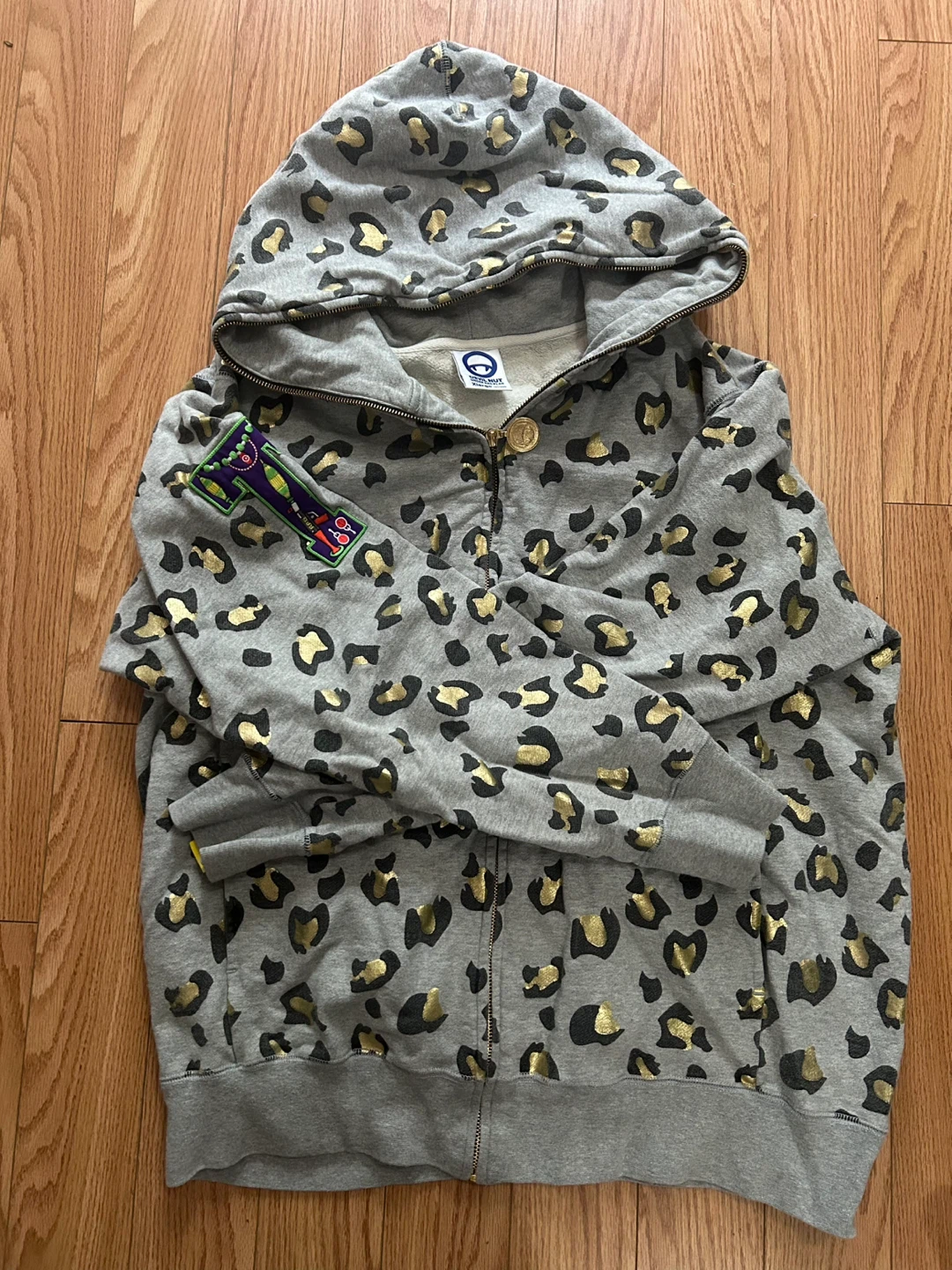 Devil Nut Leopard Print Zip-Up Hoodie Size XL