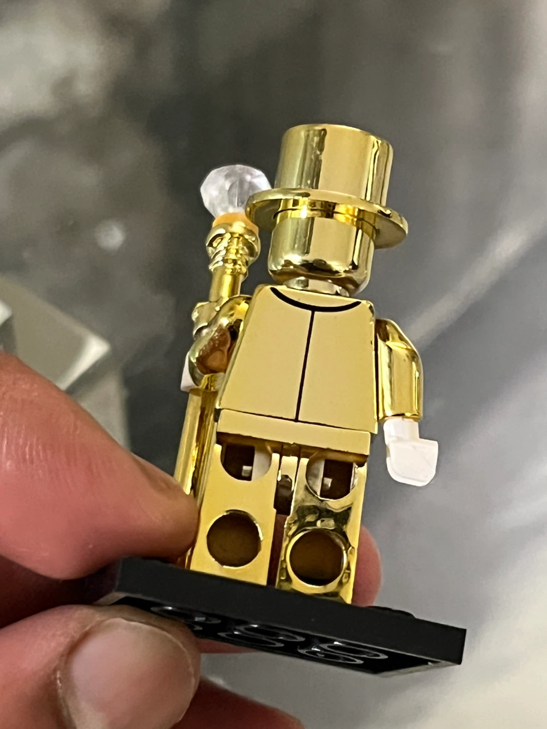 LEGO mr gold custom Minifigure - photo 5