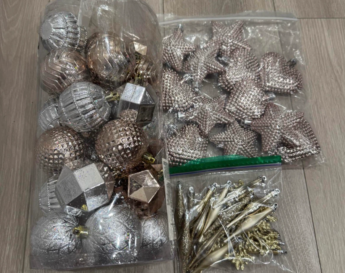 Artificial Christmas Tree - photo 2