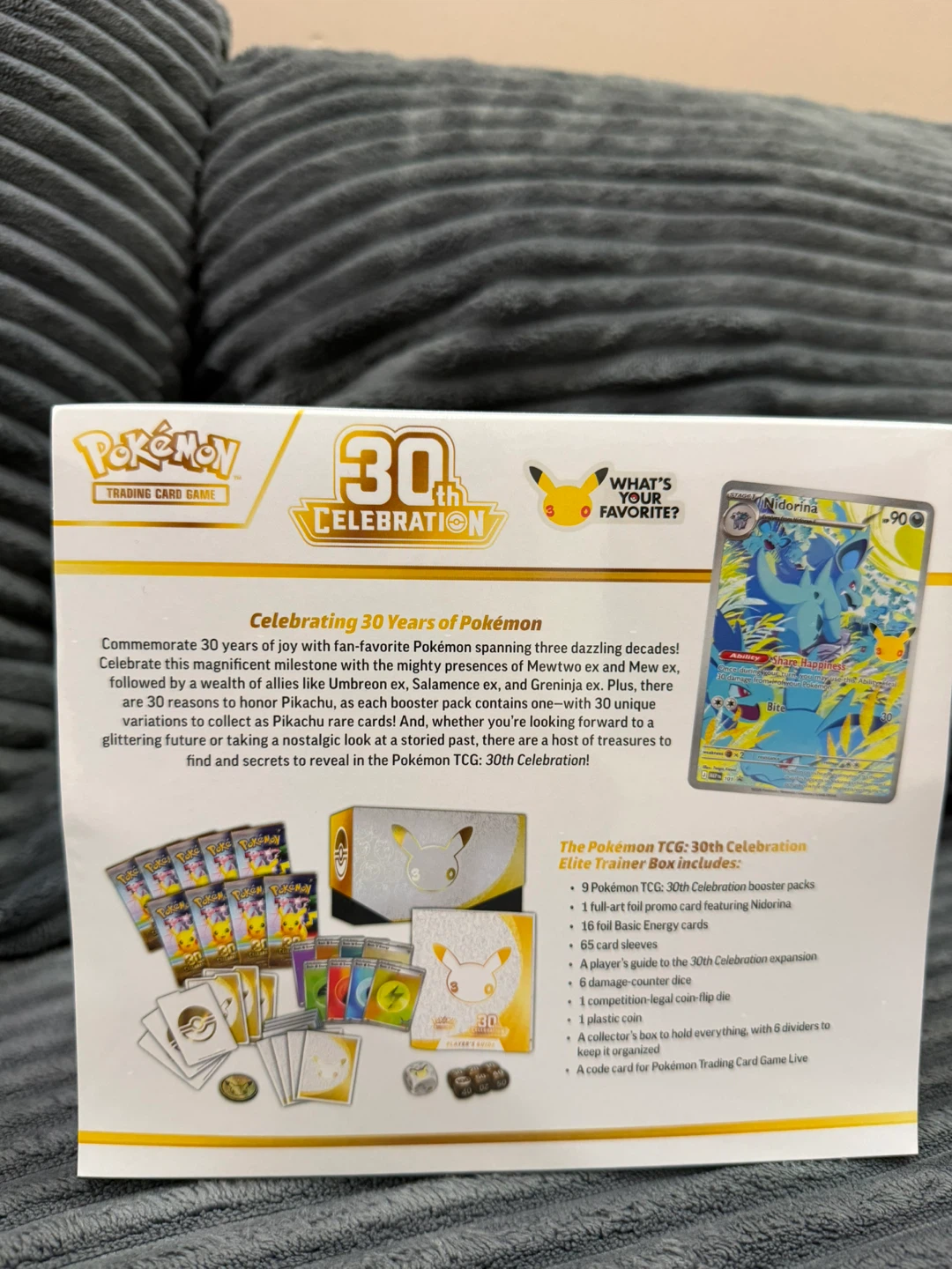 Pokémon TCG 30th Celebration Elite Trainer Box - photo 2