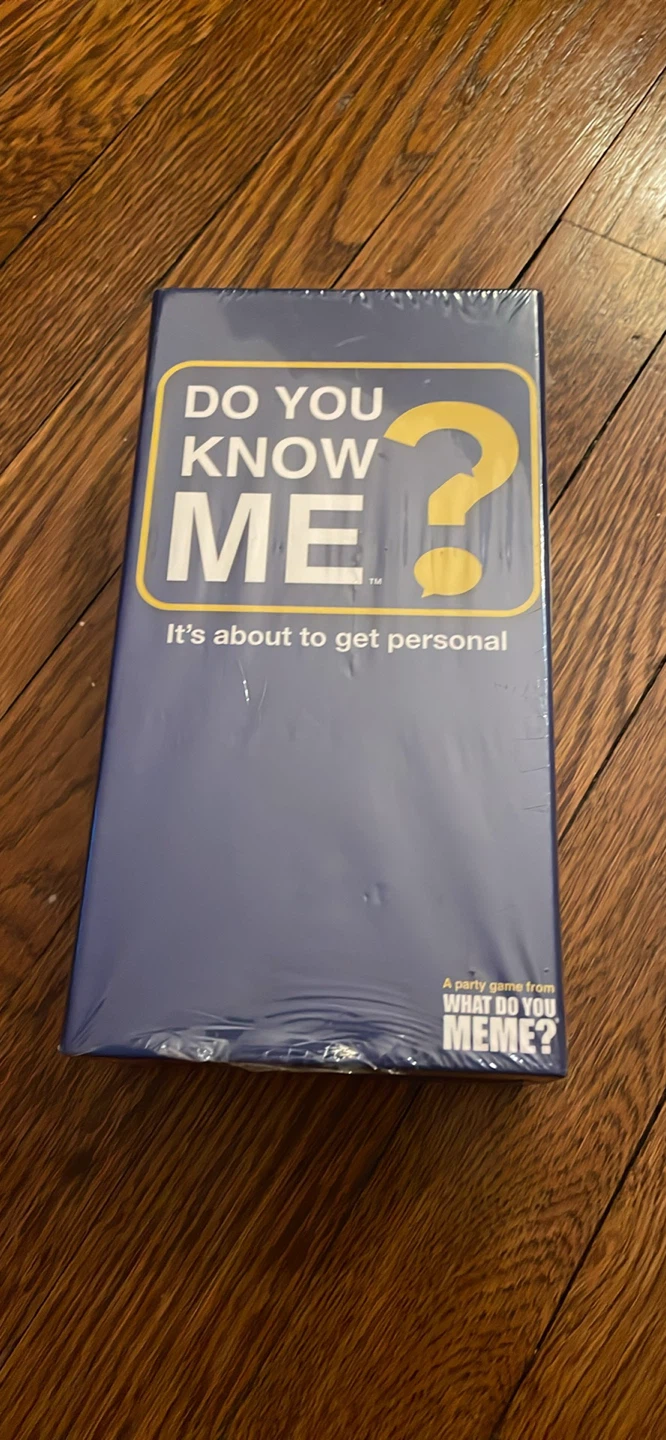 Do You Know Me? Party Game
