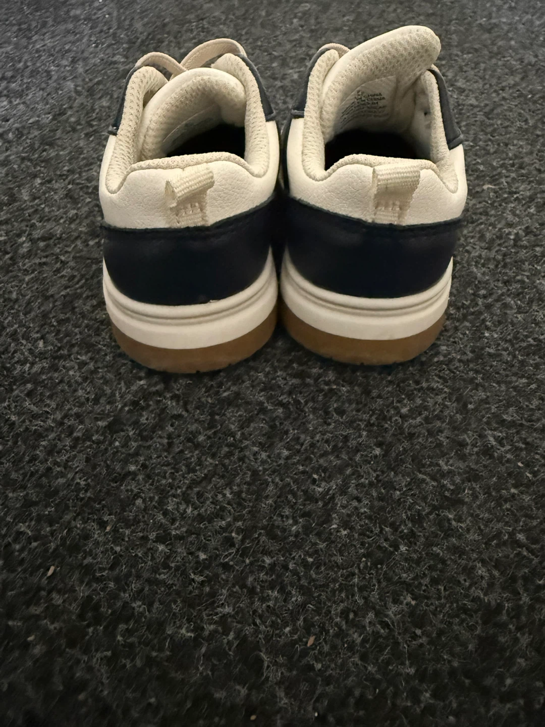 Old Navy Toddler Sneakers - photo 3