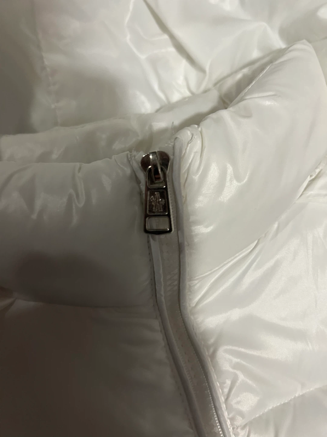 Moncler White Down Vest - photo 4