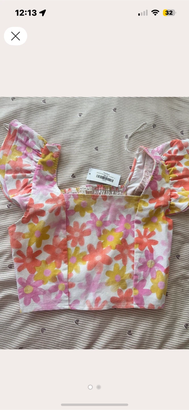 Finnleys Floral Ruffle Crop Top