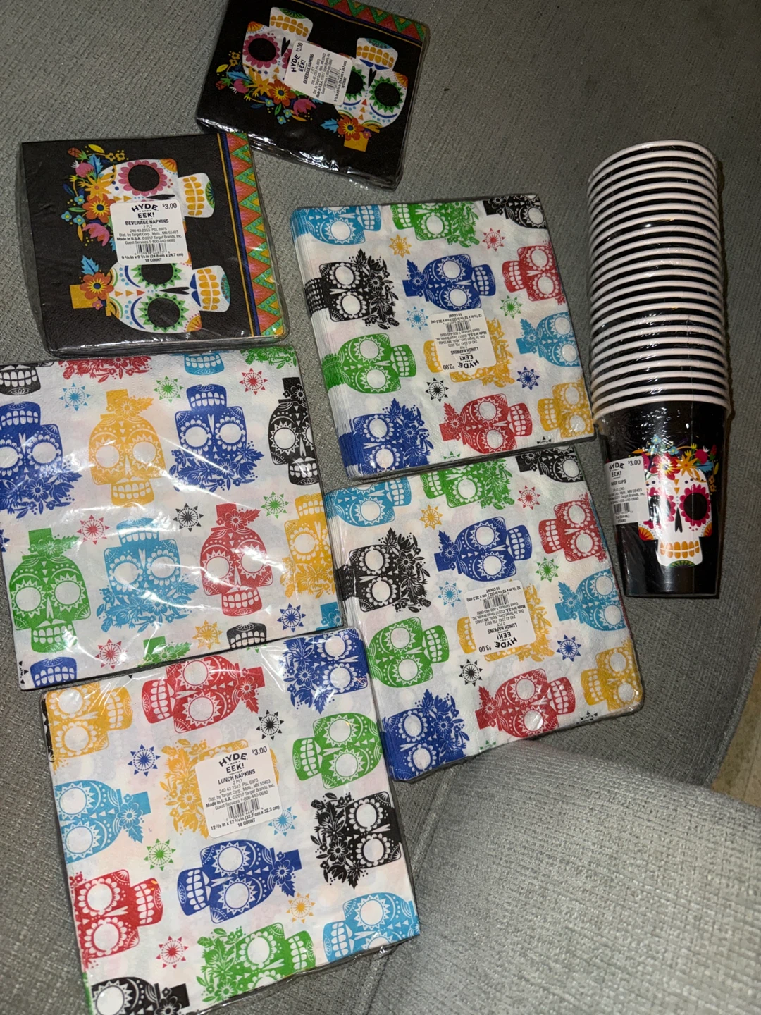 Hyde Eek! Day of the Dead Party Supplies Set