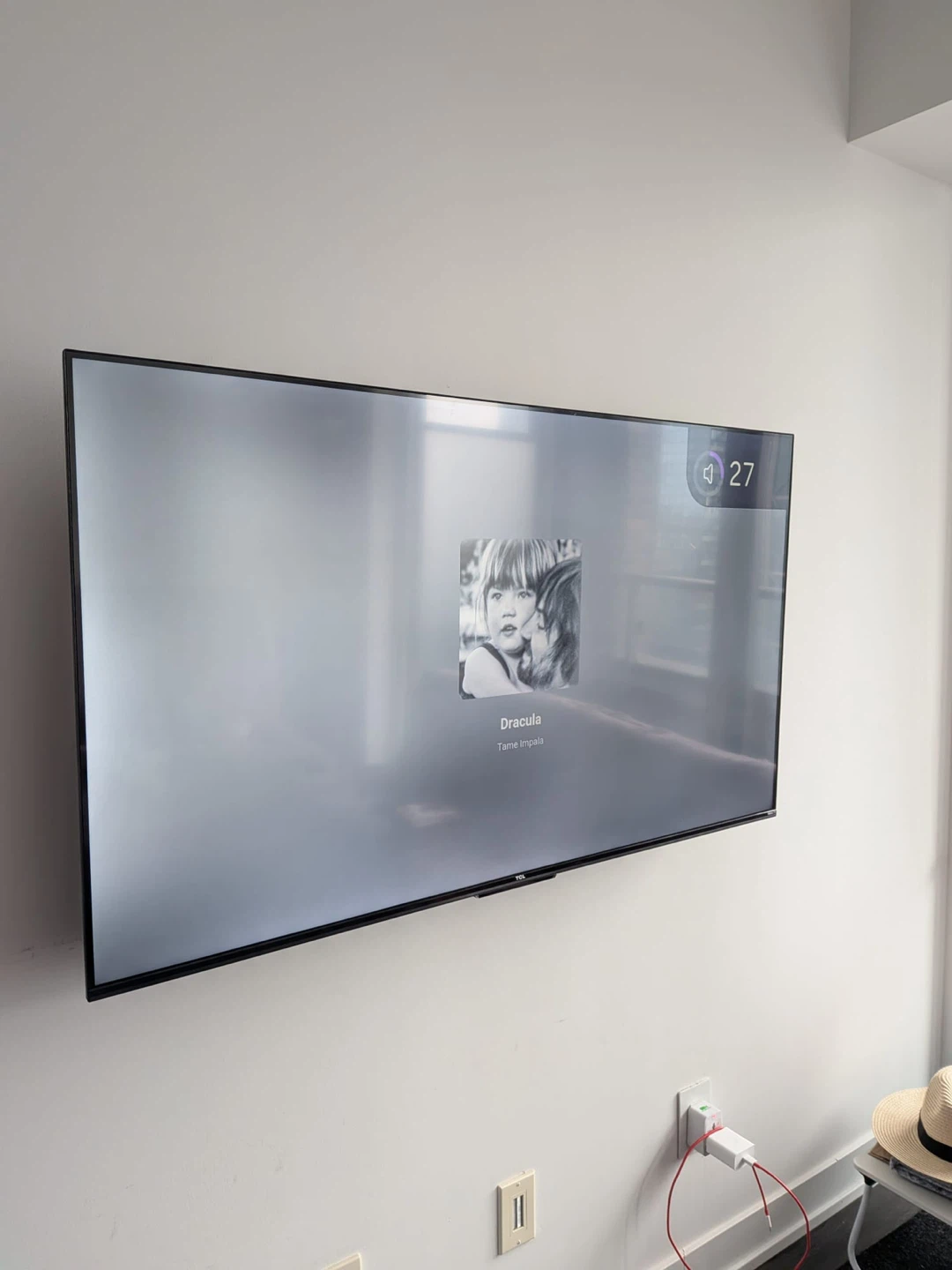 TCL Roku Smart TV - photo 3