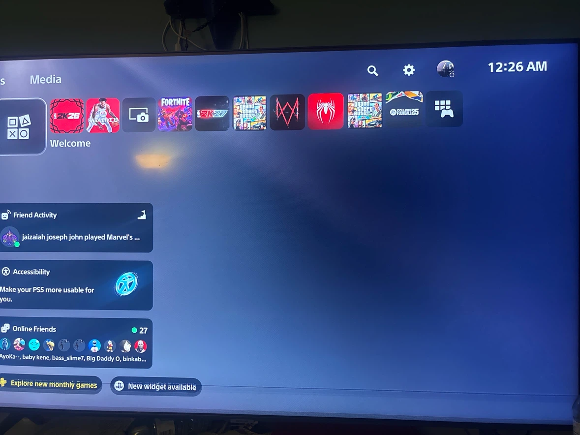 PlayStation 5 slim Console with Controller - photo 2