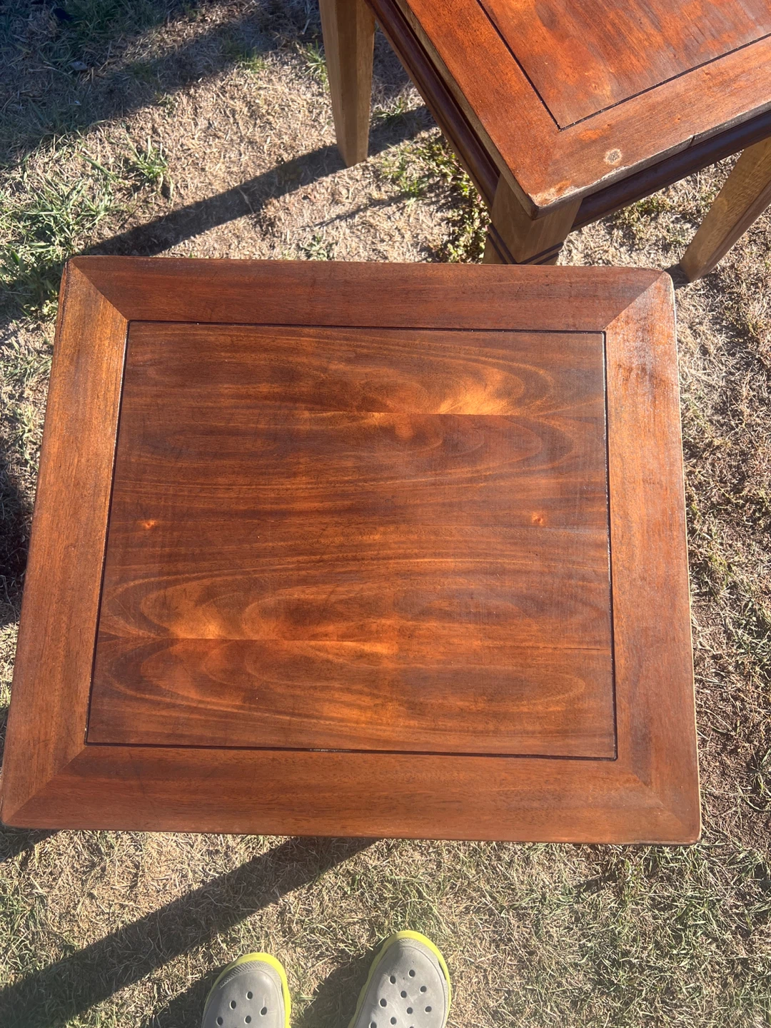 Matching Pair of Refinished End Tables - photo 3