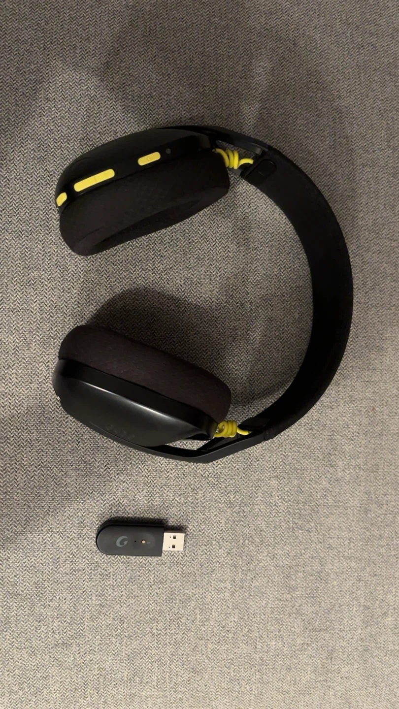Logitech G435 Wireless Gaming Headset