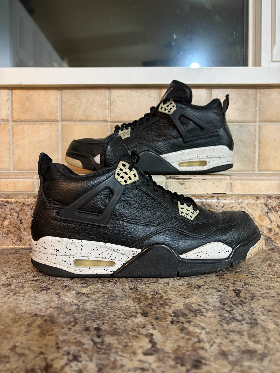 Jordan 4 Retro Black Cement
