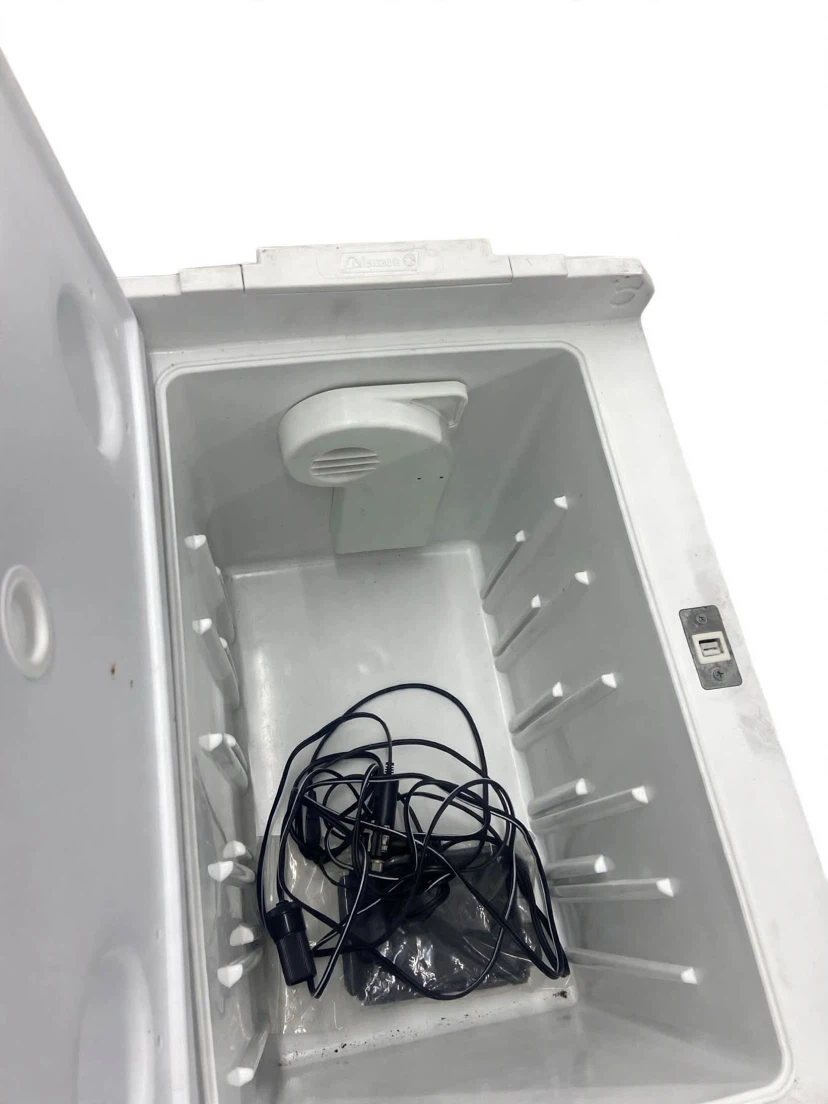 Coleman Electric Cooler - photo 2