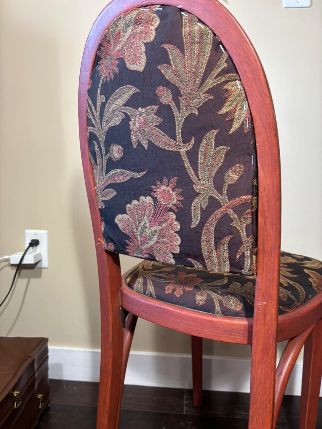 Antique J&J Kohn Bentwood Parlor Chair Toronto Label 1952 - photo 3