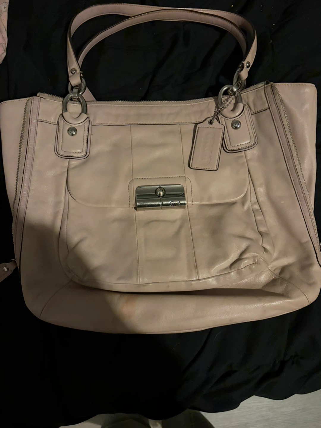 Coach Leather Shoulder Bag - photo 2