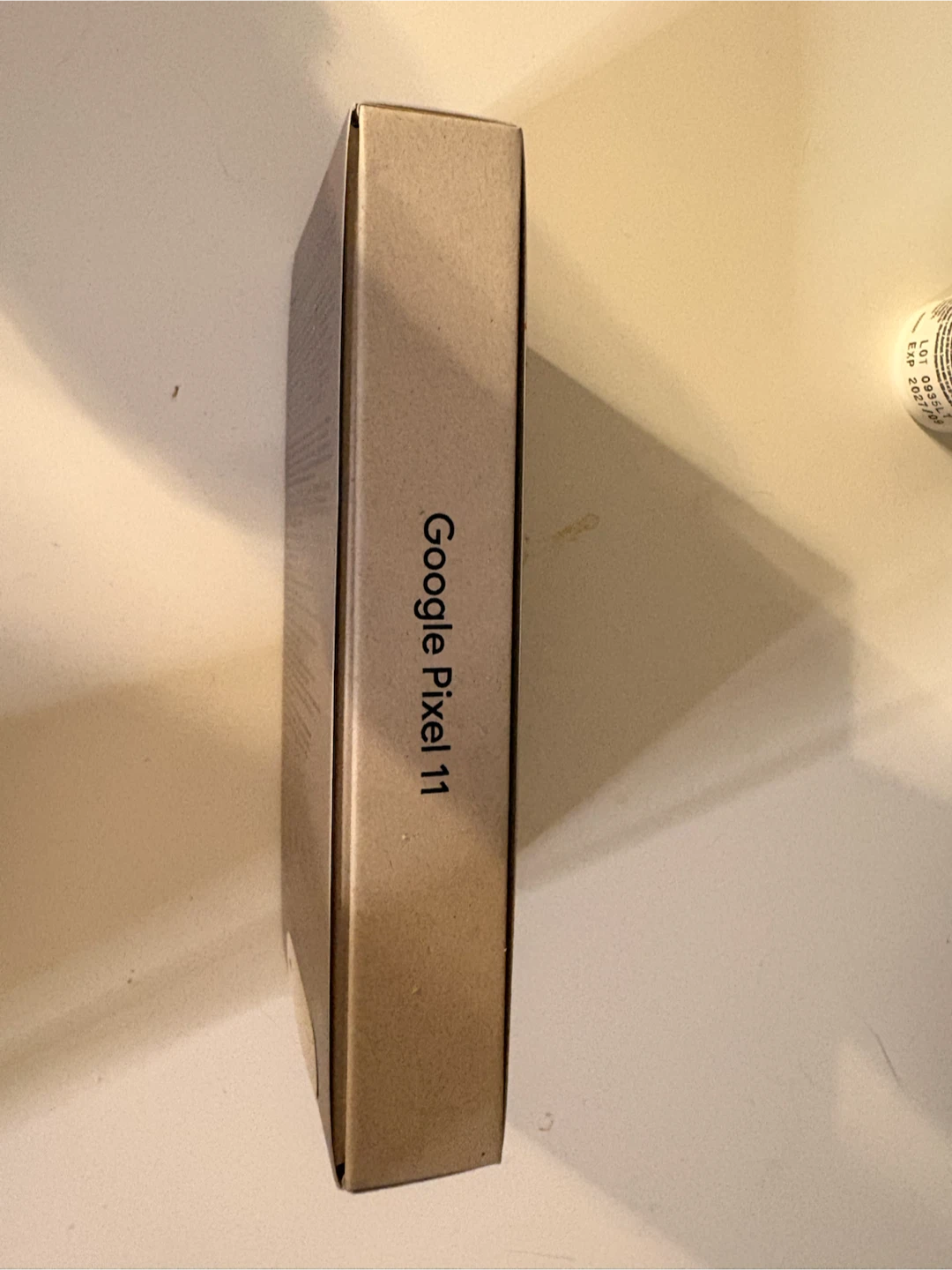 Brand new Google Pixel 11 Smartphone - photo 2