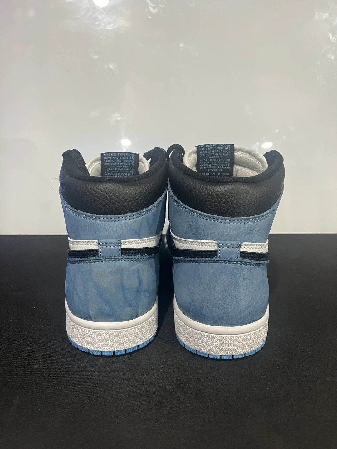 Nike Air Jordan 1 High OG University Blue – Men’s 9.5 - photo 4