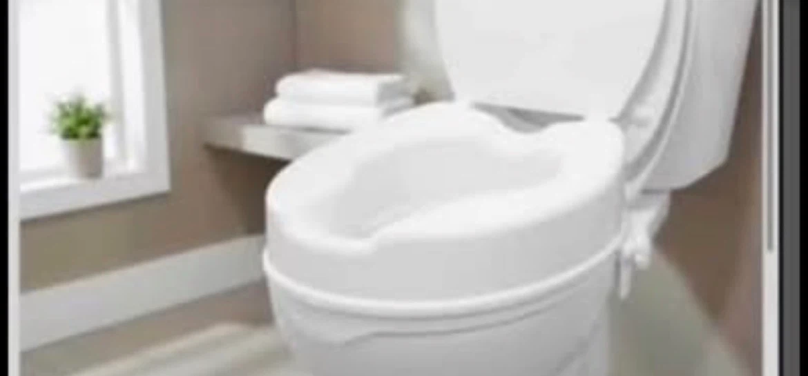Raised Toilet Seat - photo 3