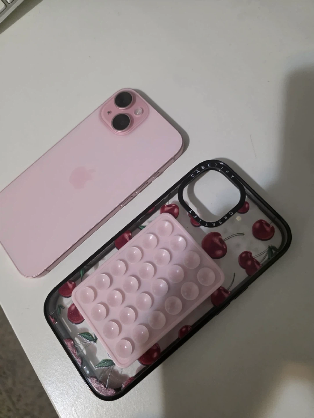 Unlocked Pink Apple iPhone 15 128 GB - photo 4