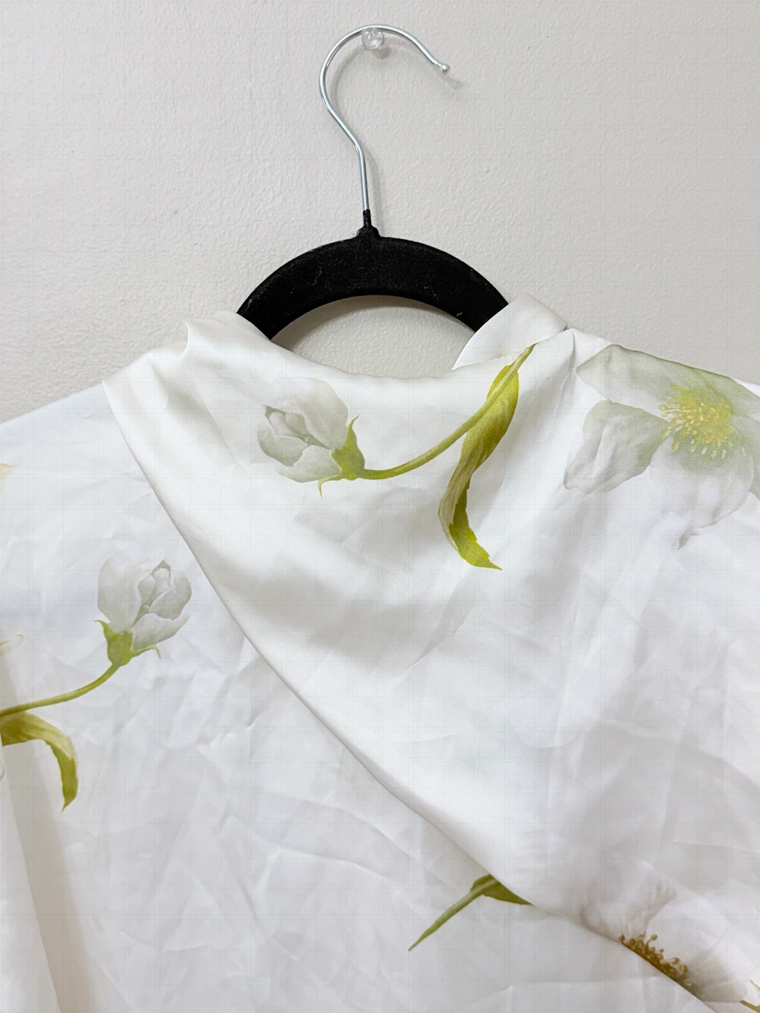 Zara Floral Print Satin Blouse Large - photo 4