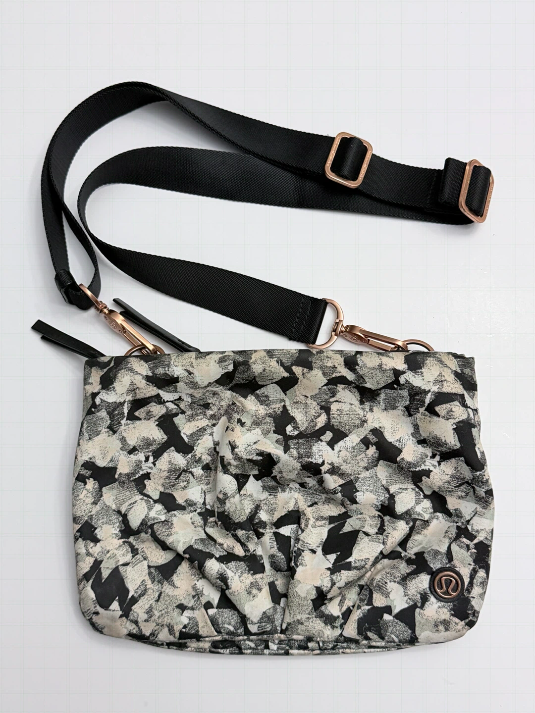 lululemon athletica Crossbody Bag Hip to be Free