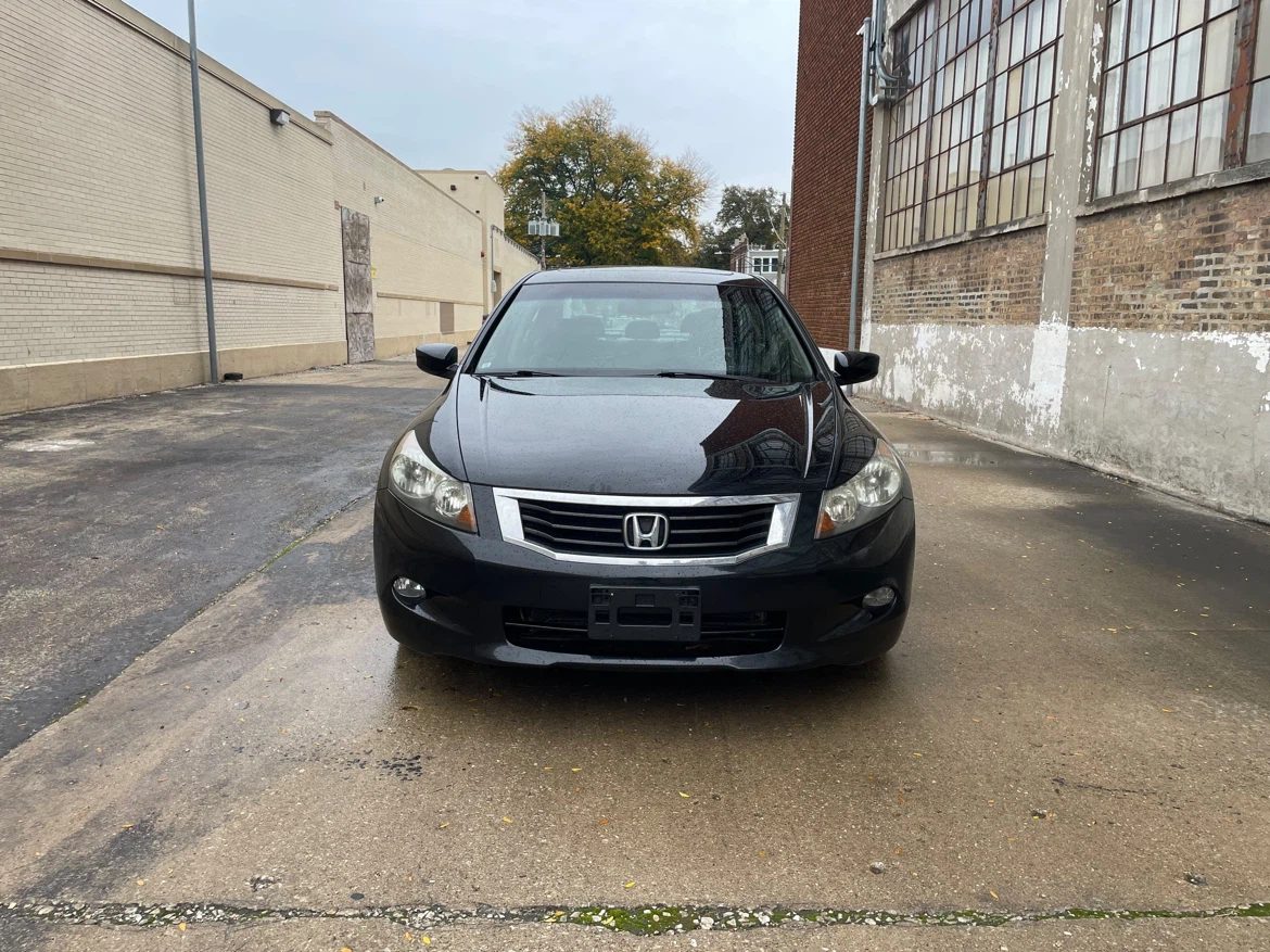 2010 Honda Accord V6 Sedan - photo 3