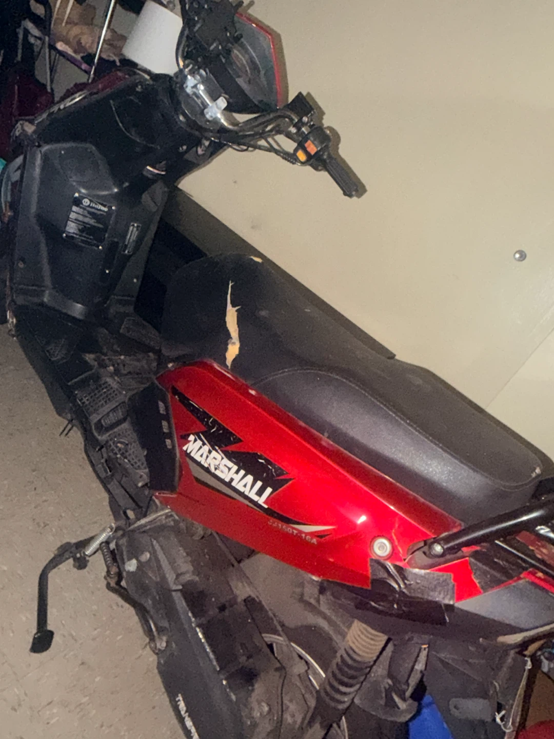 150cc moped - photo 2