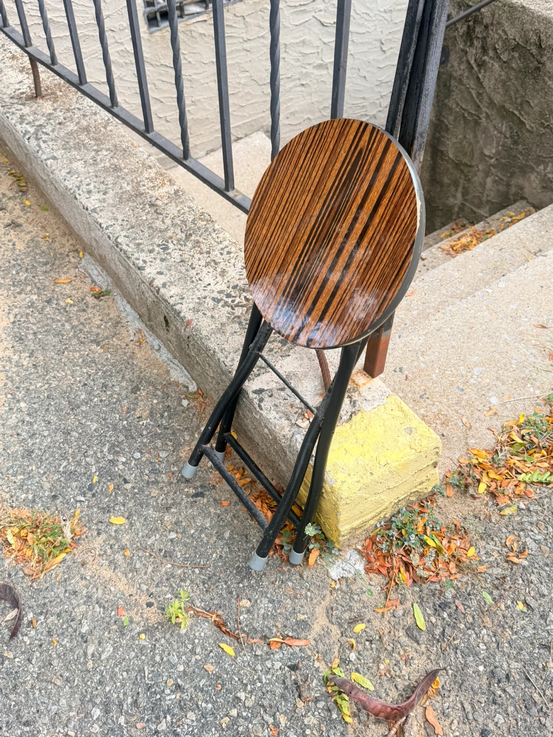 Foldable Round Stool with Wood Grain Finish - photo 3