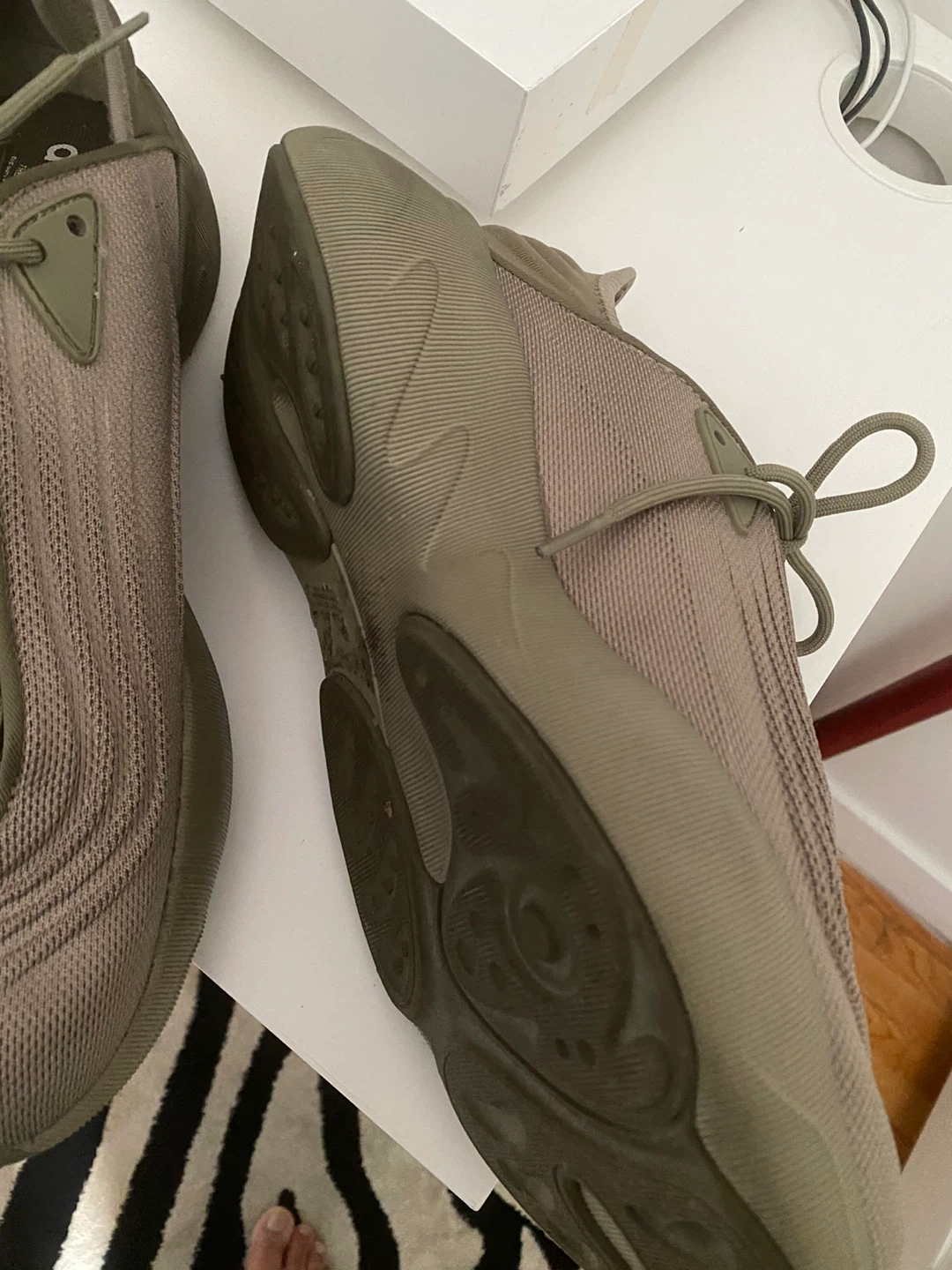 Adidas Olive Green Sneakers size 9.5 - photo 3