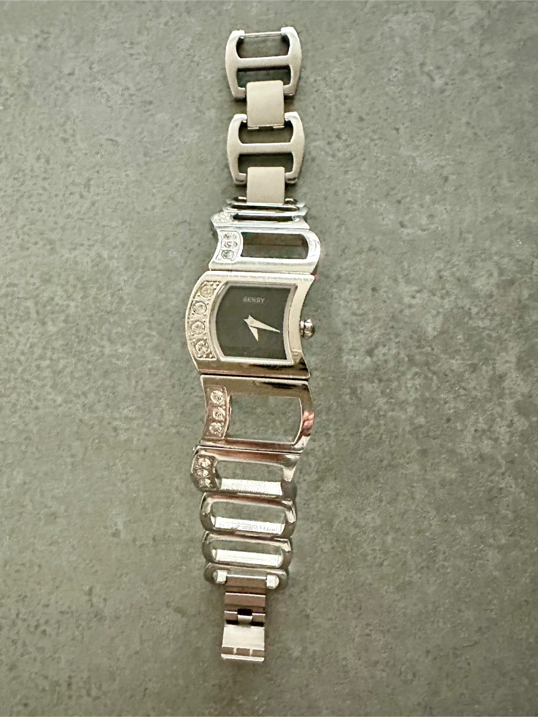 Seksy ladies watch