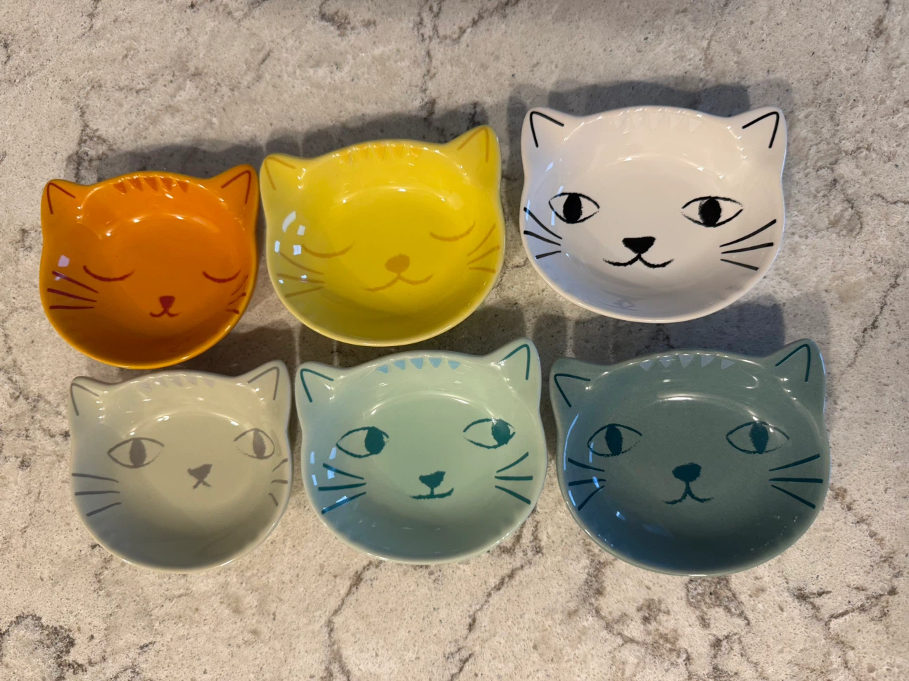Set of 6 Danica Jubilee Cat Pinch Bowls