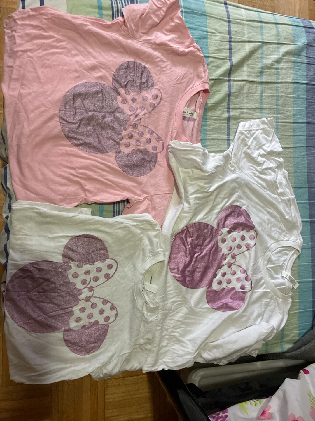 3 Minnie Mouse T-Shirts