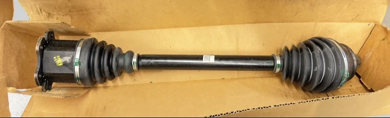 Audi Axle