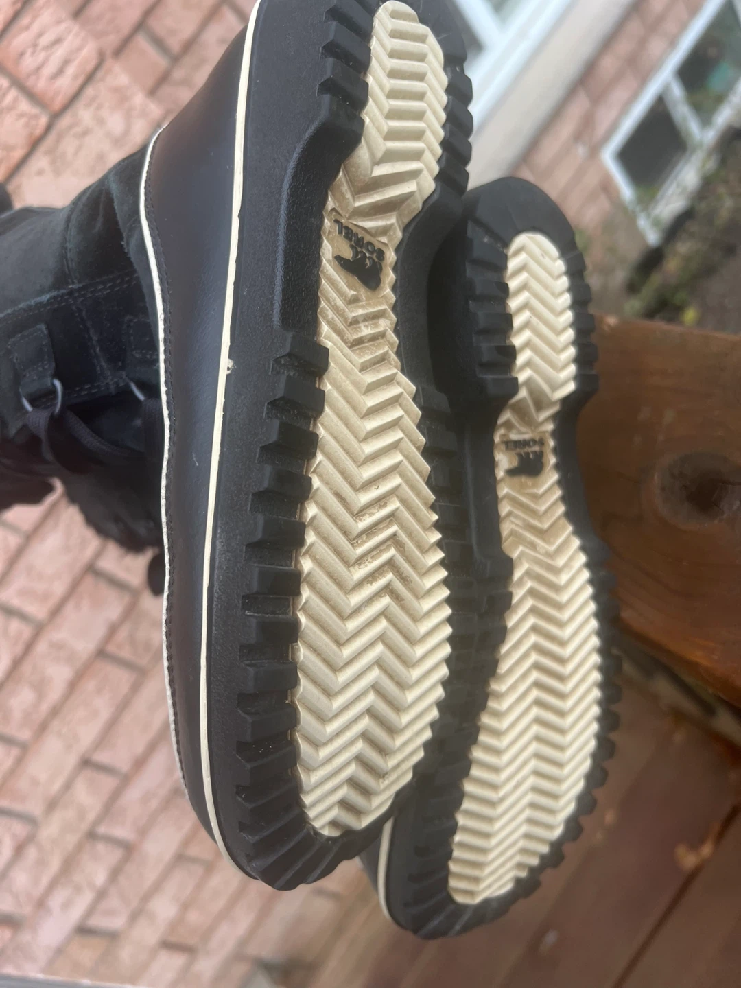 Sorel Winter Boots - Women's Size 9 - photo 4