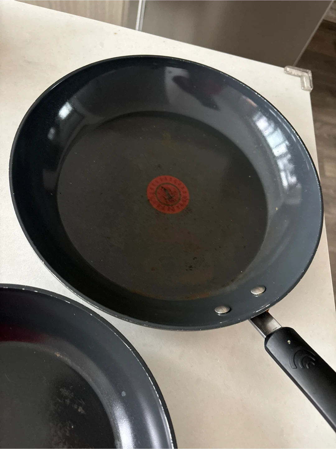 Two T-fal Non-Stick Frying Pans - photo 4