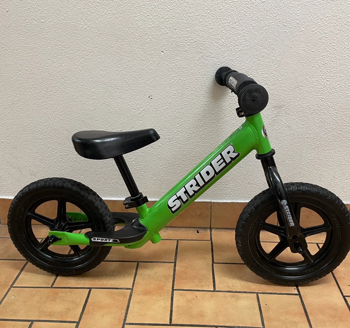 Strider Sport Balance Bike - Green