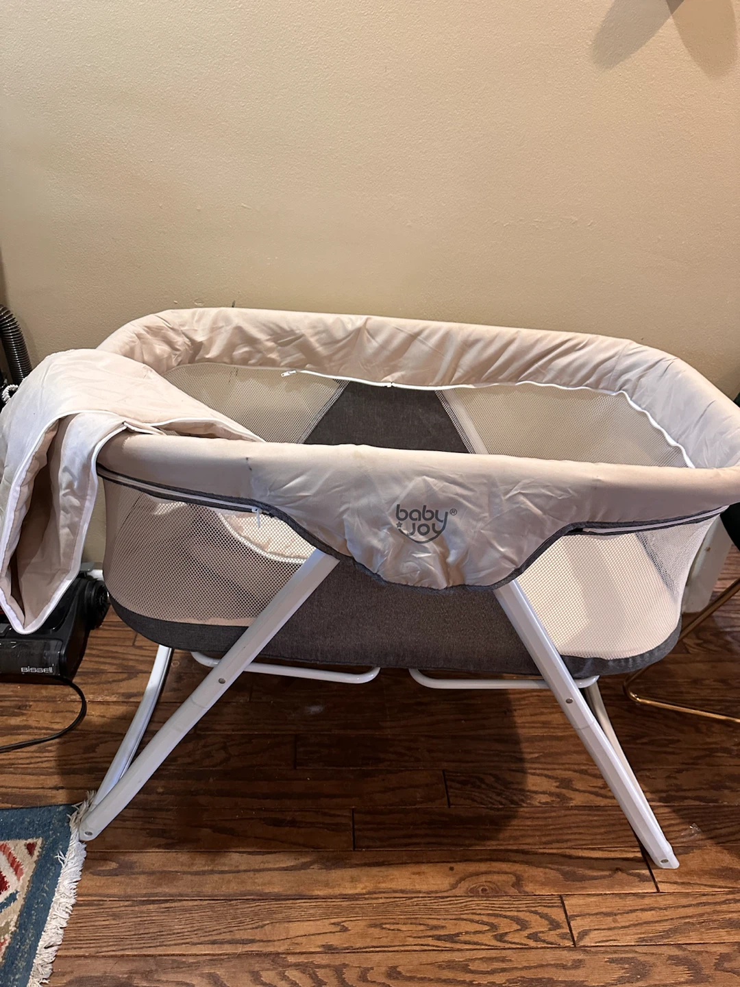 Baby Joy Bedside Bassinet - photo 3