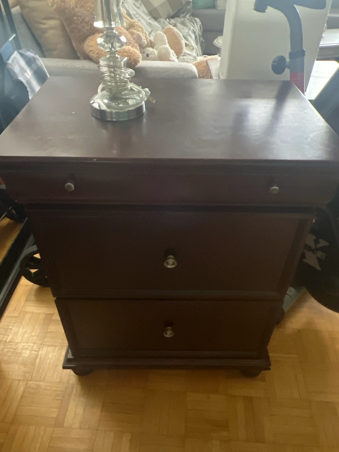 Dark Wood 3-Drawer Nightstand