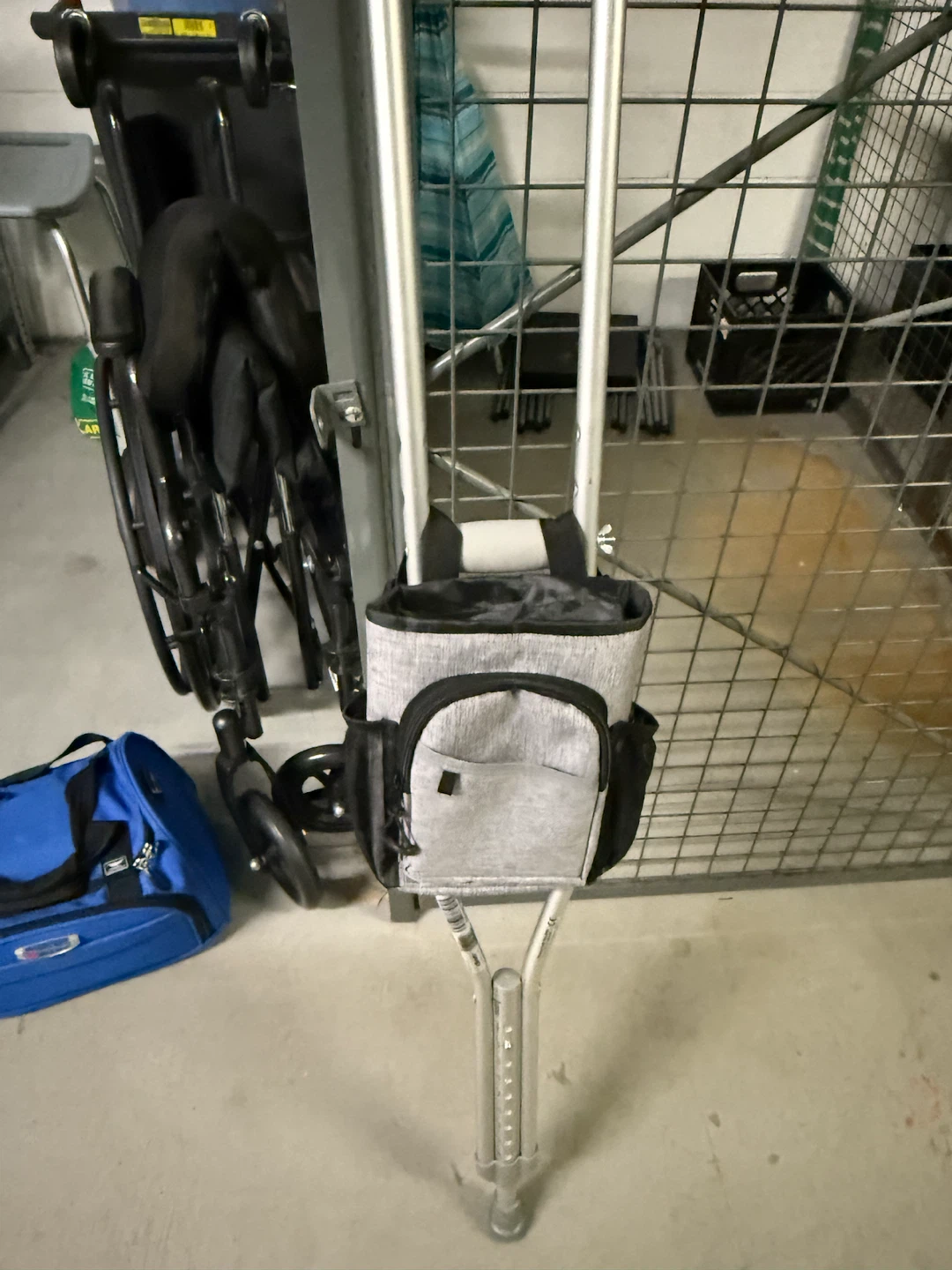 Bag for crutches