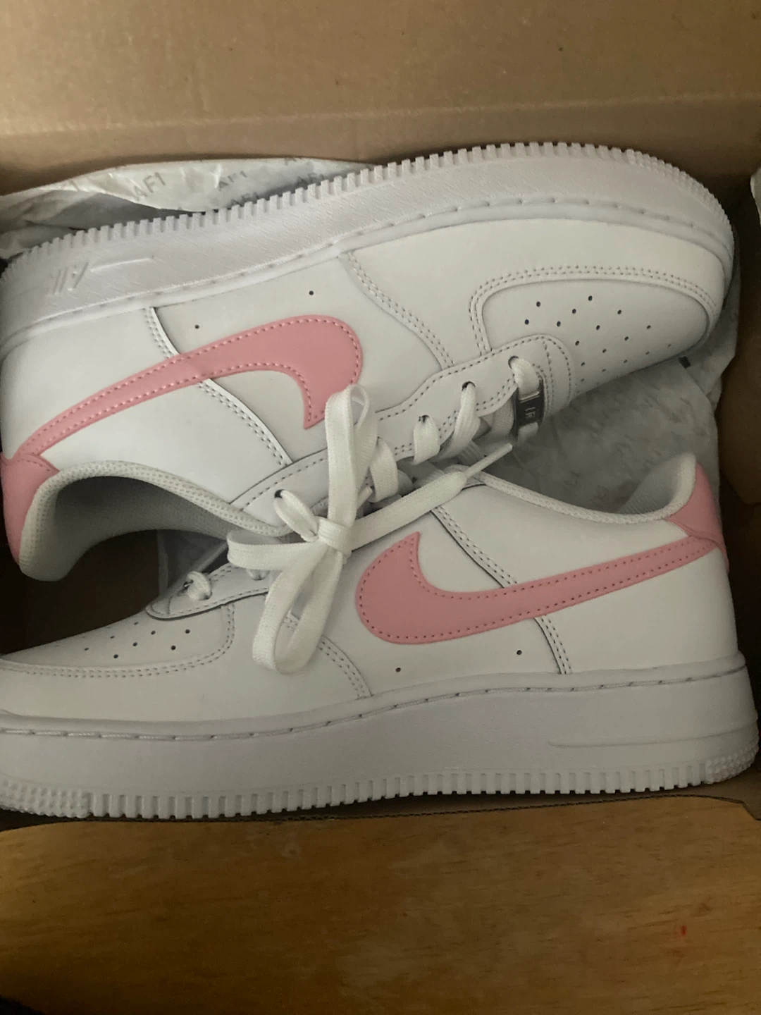 Nike Air Force 1 GS White/Soft Pink Size 7Y - photo 3