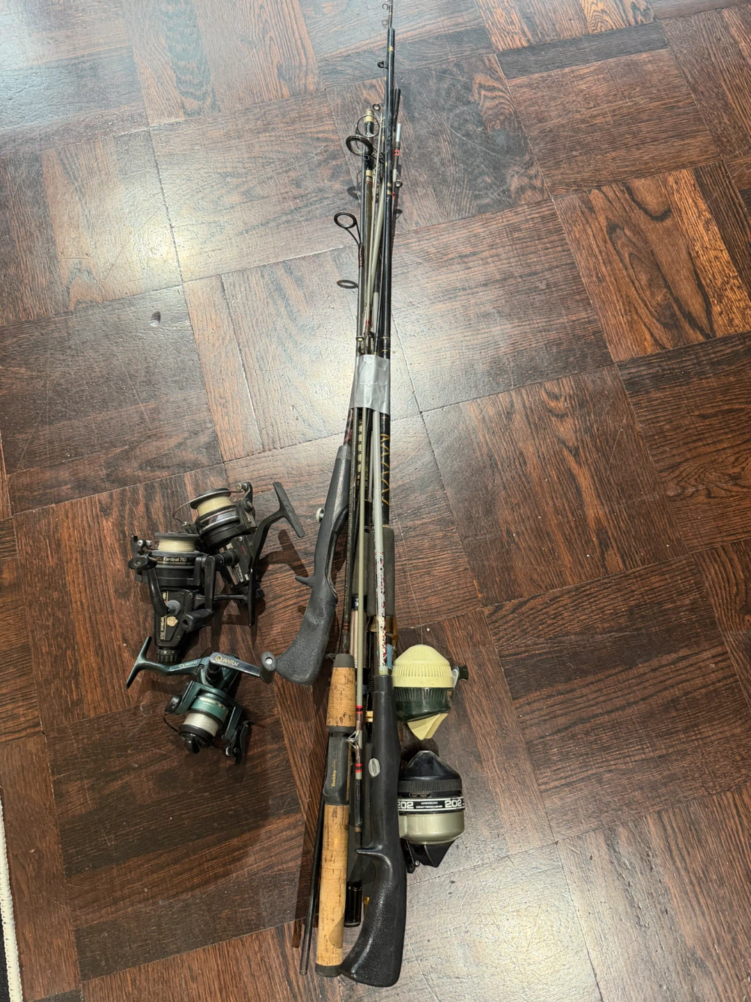 Fishing rod+ VINTAGE SPINNING REELS