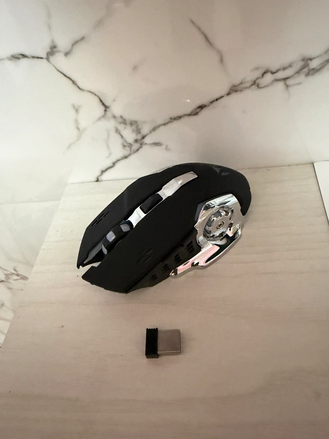 Wireless Gaming Mouse - photo 2