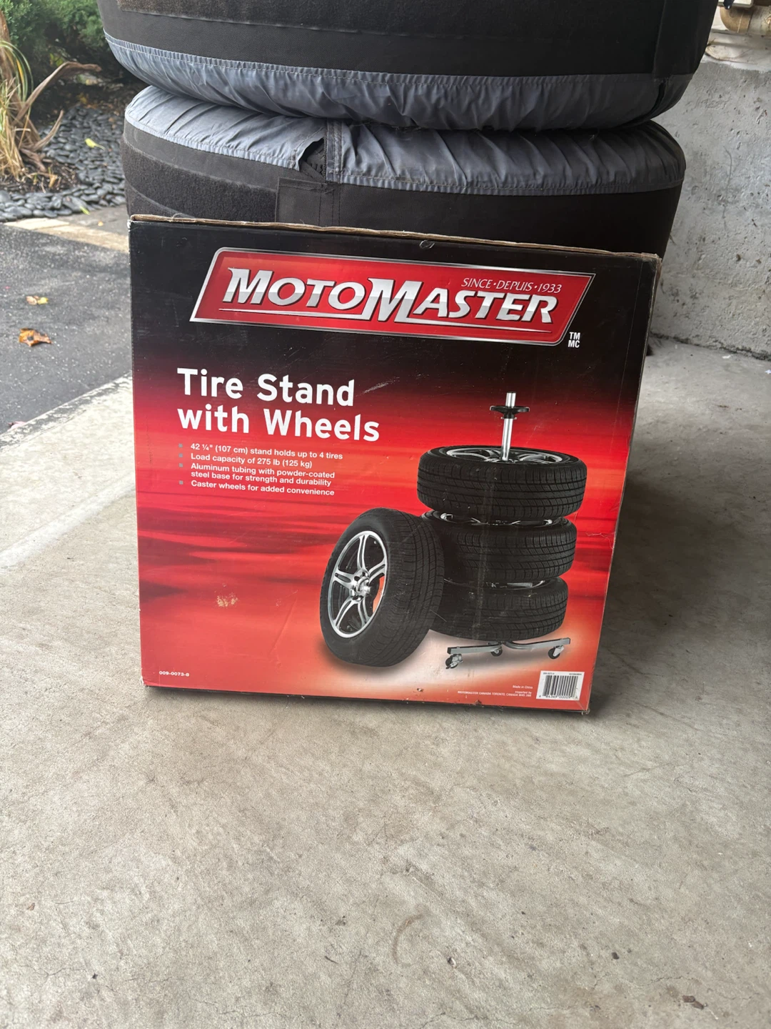 Motor master tire stand