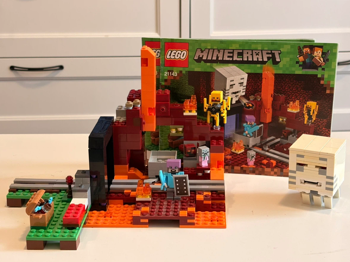 LEGO Minecraft The Nether Portal 21143