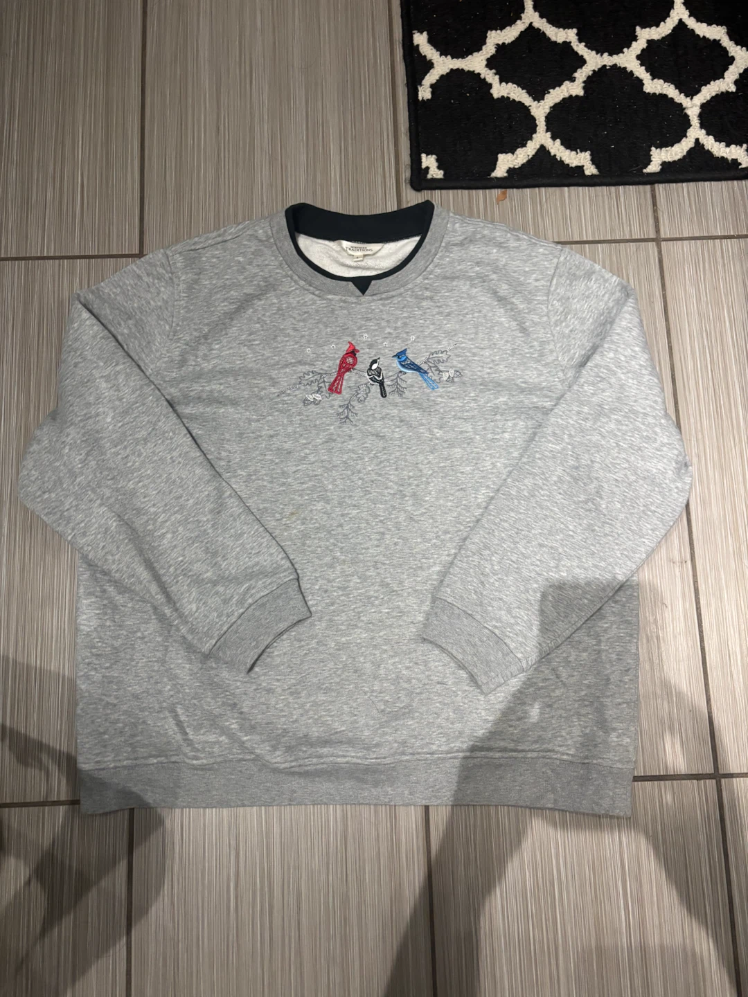 Brand new Northern Traditions Bird Embroidered Sweatshirt