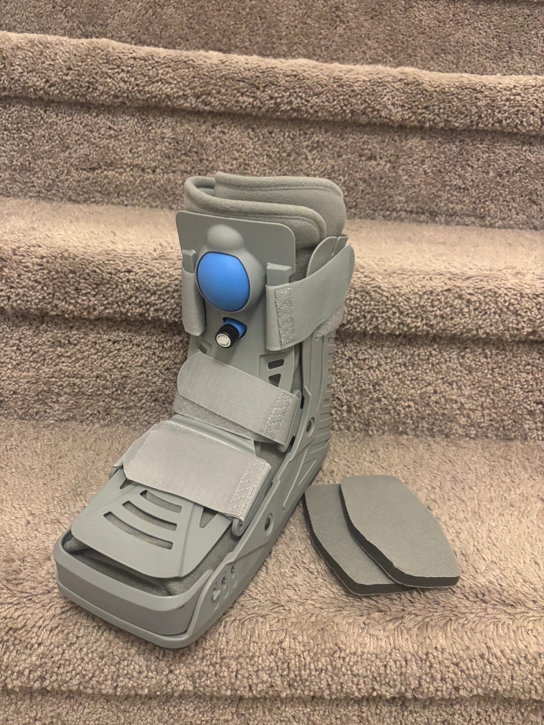 Air Cam Walker Boot - Medium