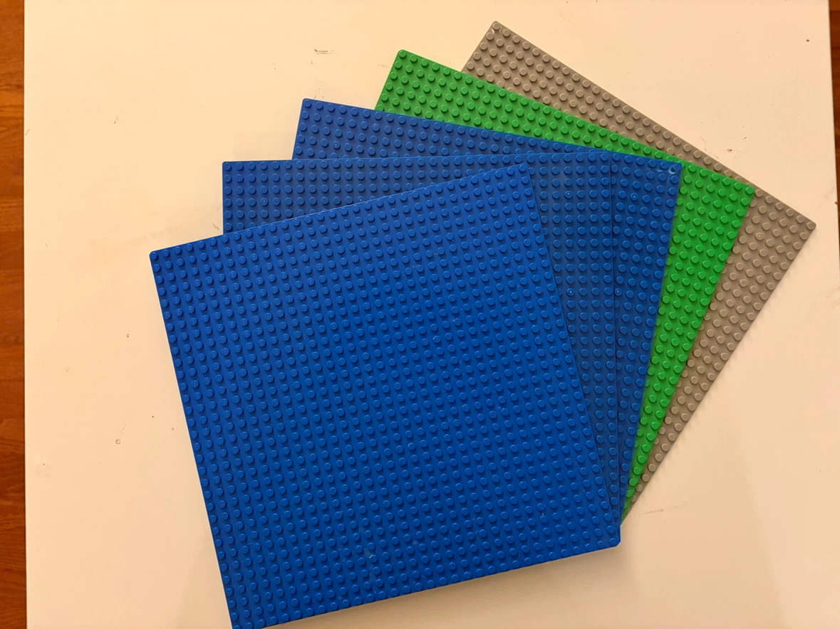 Set of 5 LEGO Building Baseplates 32x32 studs