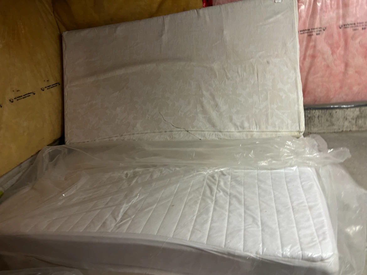 Single and double custom made medium haFoamMattress